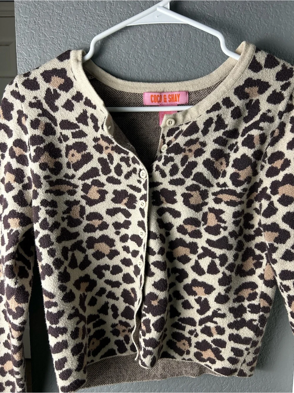 Leopard Print Cropped Button Up Cardigan Sweater Size M